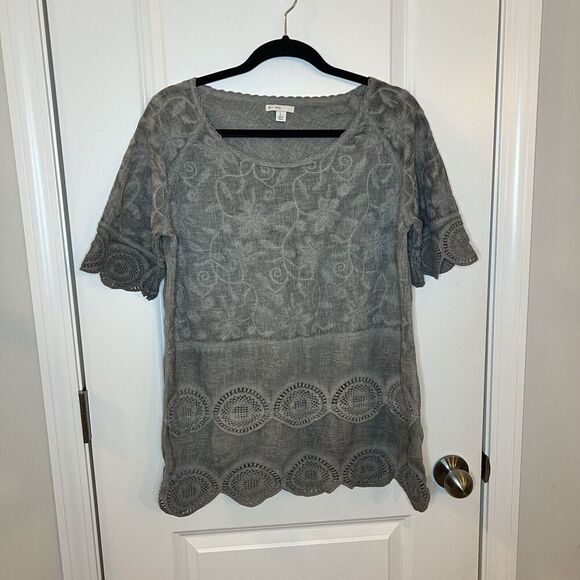 EST 1946 Women’s Blouse Large Embroidered Crocheted - Picture 1 of 7